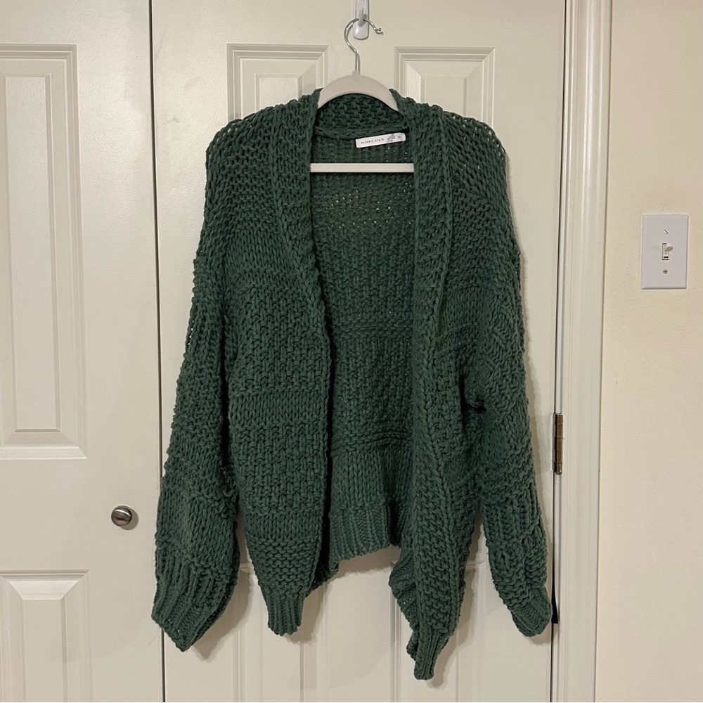 Altar’d State Lillie Chunky Textured Cardigan in Green Size M